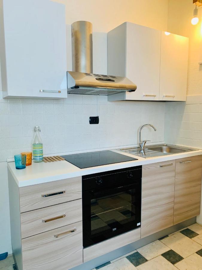 Villa Zanina Sonia Apartment 佩斯基耶拉德加达 外观 照片