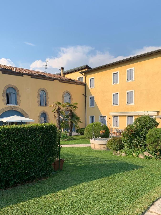 Villa Zanina Sonia Apartment 佩斯基耶拉德加达 外观 照片